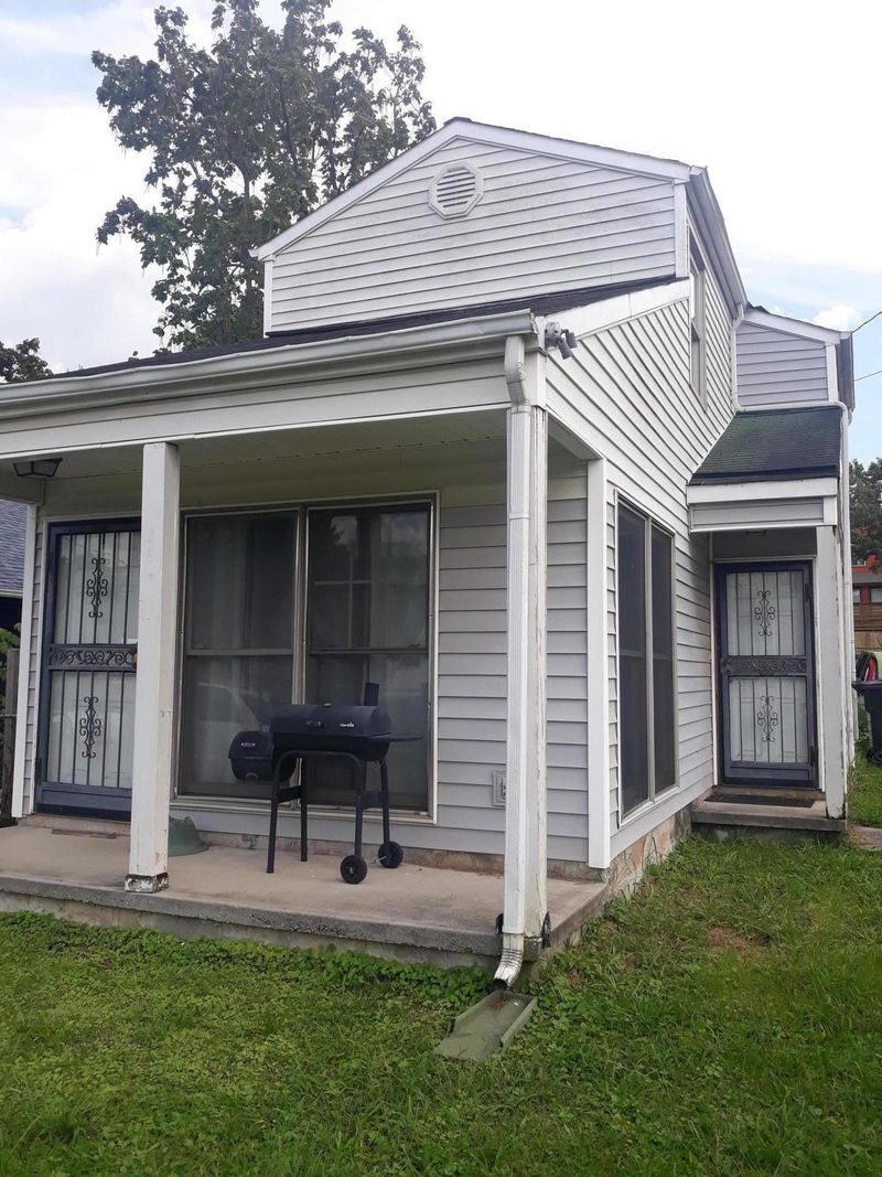 302 Douglas Ave, Knoxville, TN 37921