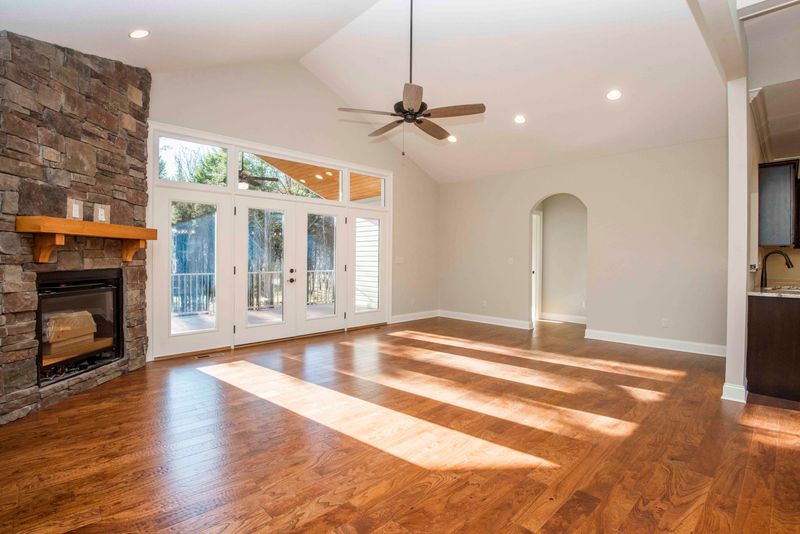 302 Gado Tc, Loudon, TN 37774
