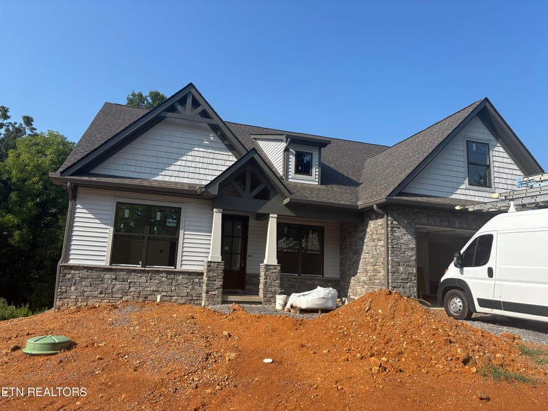 302 Kawga Tc, Loudon, TN 37774