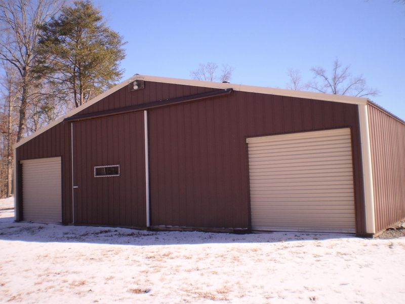 302 Laurel Rd, Crossville, TN 38555