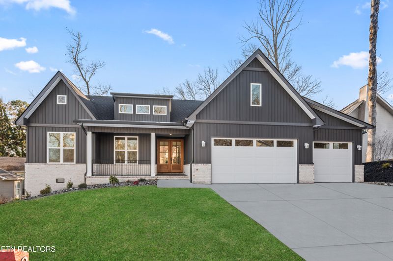 302 Uhdali Pl, Loudon, TN 37774