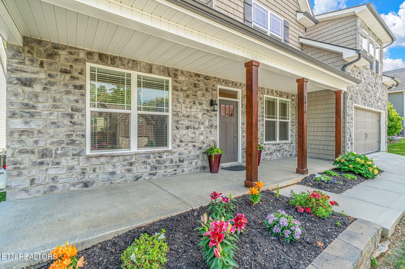3020 Spencer Ridge Ln, Knoxville, TN 37931