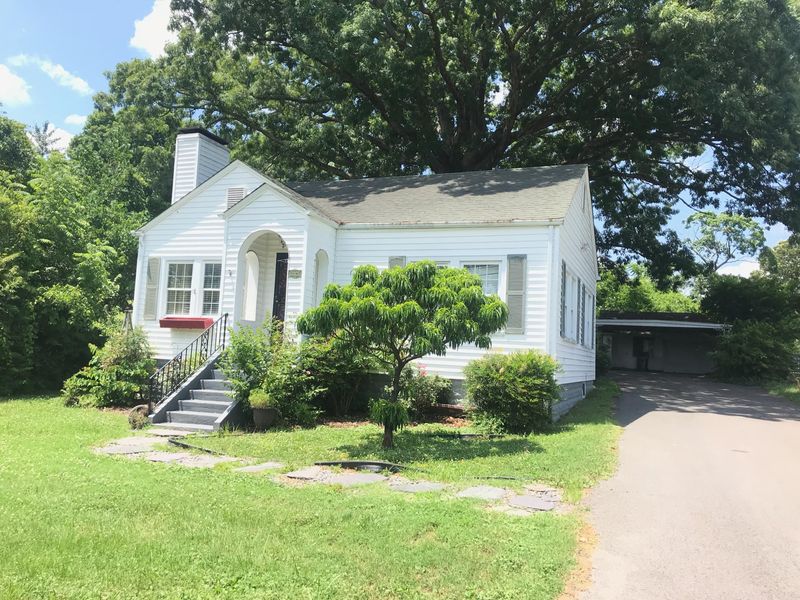 3025 Conner Dr, Knoxville, TN 37918