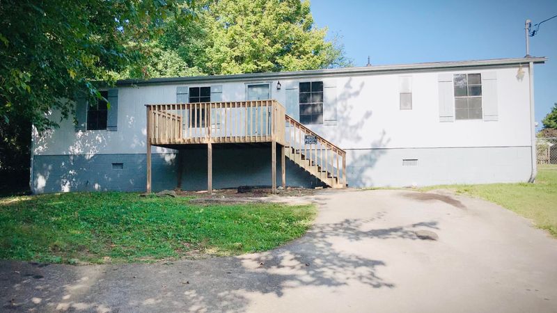 303 Gilbert Ln, Knoxville, TN 37920