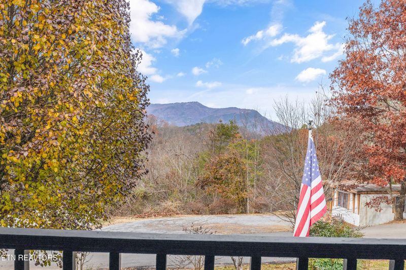3030 Engle Town Rd, Sevierville, TN 37862
