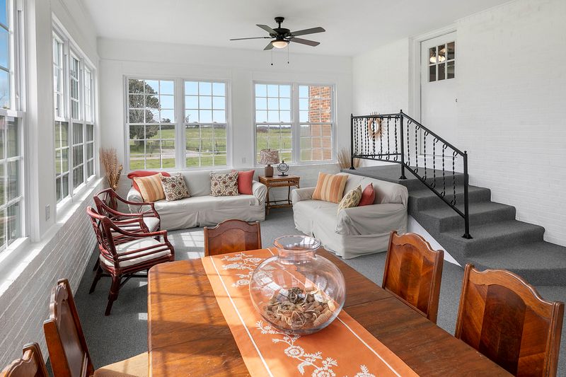 3030 Midway Rd, Lenoir City, TN 37772