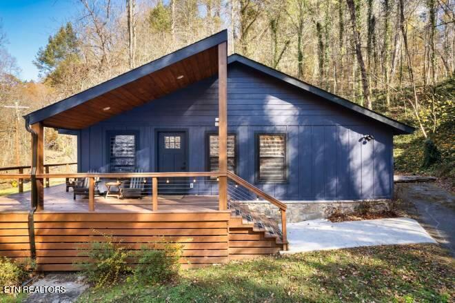 3033 N Clear Fork Rd, Sevierville, TN 37862