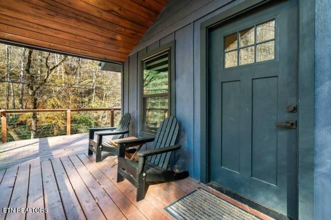 3033 N Clear Fork Rd, Sevierville, TN 37862