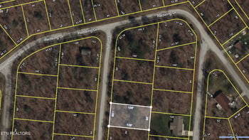 3036 Nacoma Dr, Crossville, TN 38572