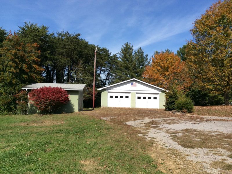 3037 Gray Hendrix Rd, Knoxville, TN 37931