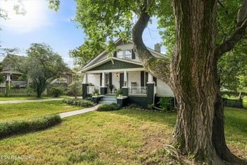 3038 Conner Dr, Knoxville, TN 37918