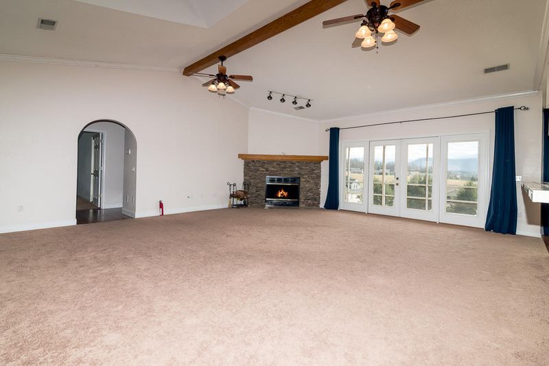 3039 Shaconage Tr, Sevierville, TN 37876