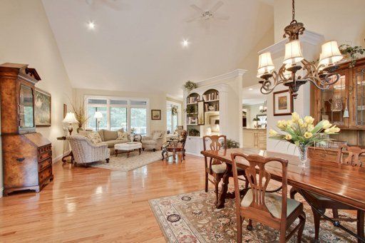 304 Amohi Ln, Loudon, TN 37774