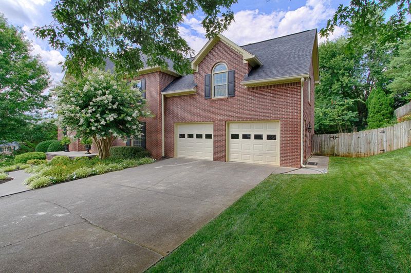 304 Bigtree Dr, Knoxville, TN 37934