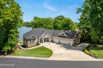 304 Cheestana Way, Loudon, TN 37774