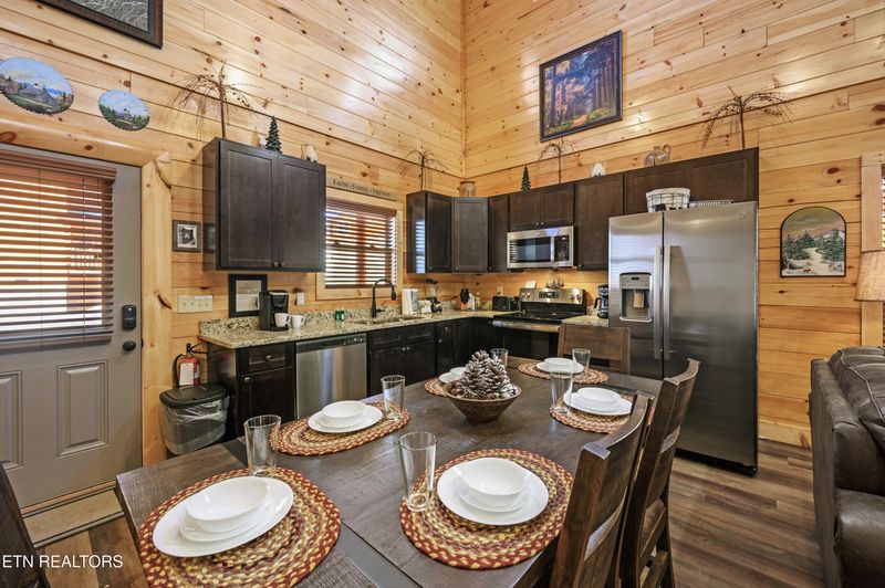 304 City View Way #1, Pigeon Forge, TN 37863