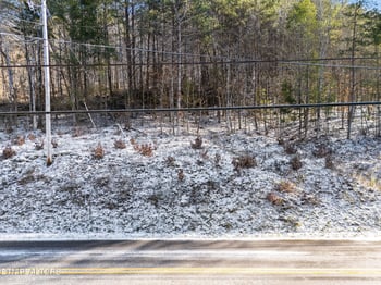 304 E Brushy Valley Dr, Powell, TN 37849