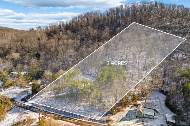 304 E Brushy Valley Dr, Powell, TN 37849