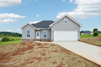 304 Moores Way, Madisonville, TN 37354