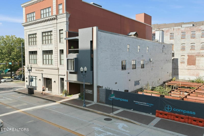304 S Gay St, Knoxville, TN 37902
