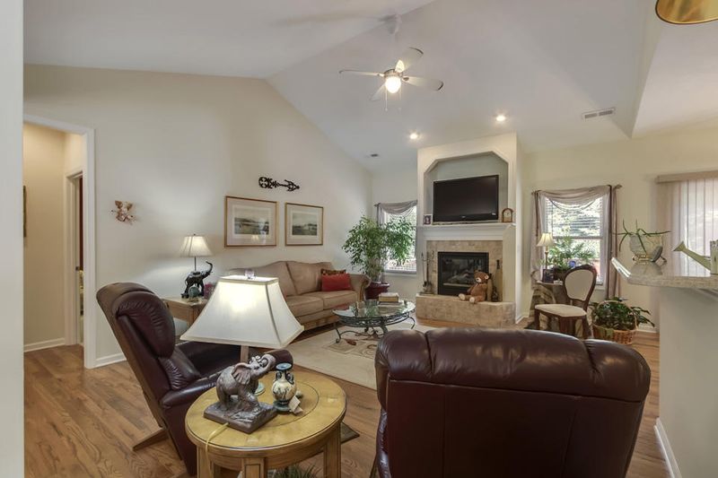 304 Tahlequah Dr, Loudon, TN 37774