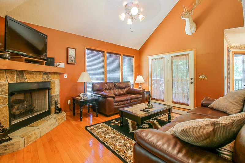 304 Village Way, Pigeon Forge, TN 37863