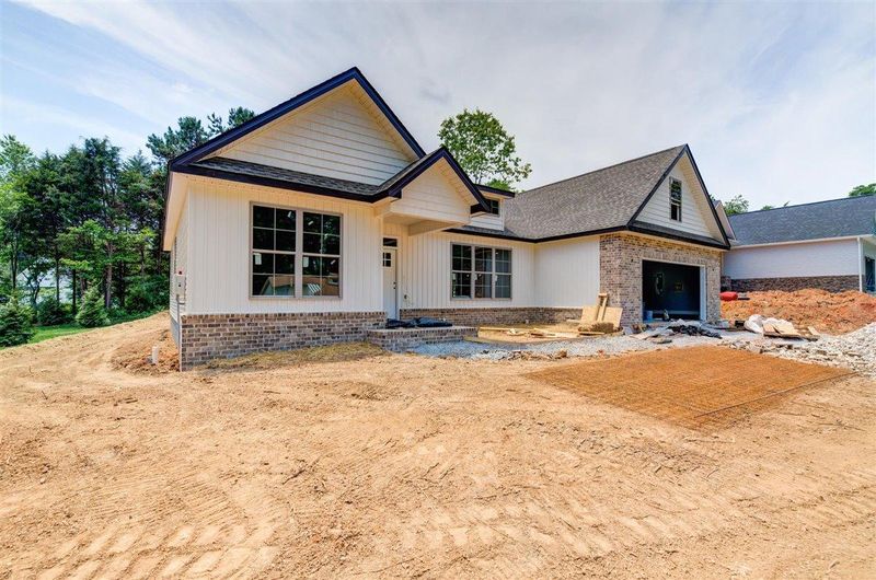 304 Yona Ln, Loudon, TN 37774