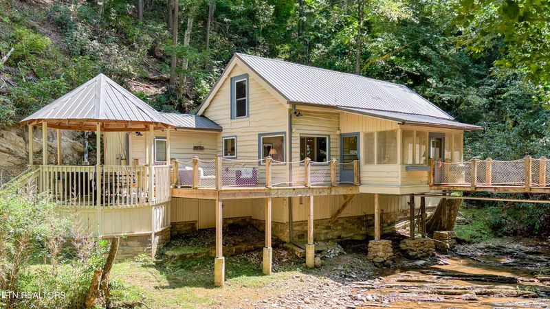 3043 Cool Creek Rd, Sevierville, TN 37862