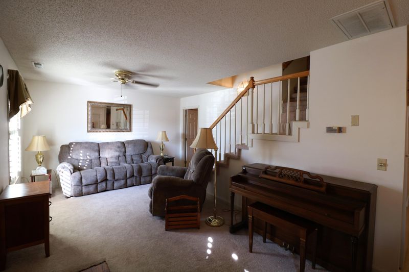 3043 Lee Hw, Athens, TN 37303