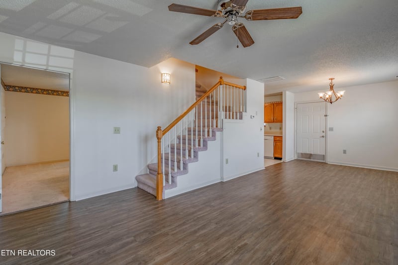 3043 Lee Hwy, Athens, TN 37303