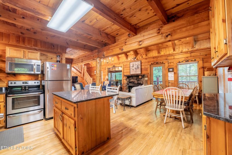 3044 Brothers Way, Sevierville, TN 37862