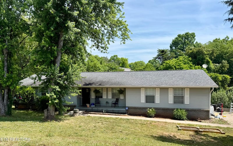 3046 Johnston Rd, Louisville, TN 37777