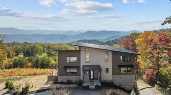 3047 Mountaineer Trl, Sevierville, TN 37862