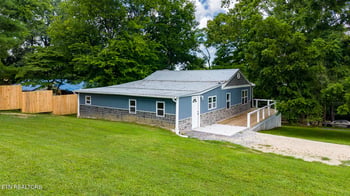 305 Augusta Ave, Maryville, TN 37804