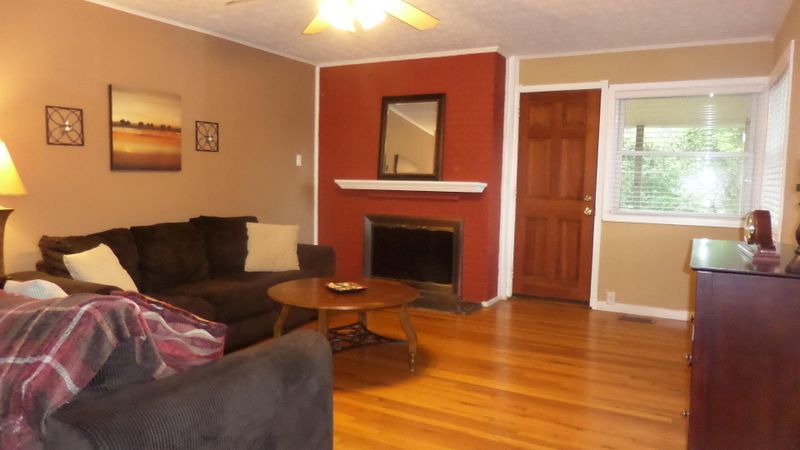 305 E Tennessee Ave, Oak Ridge, TN 37830