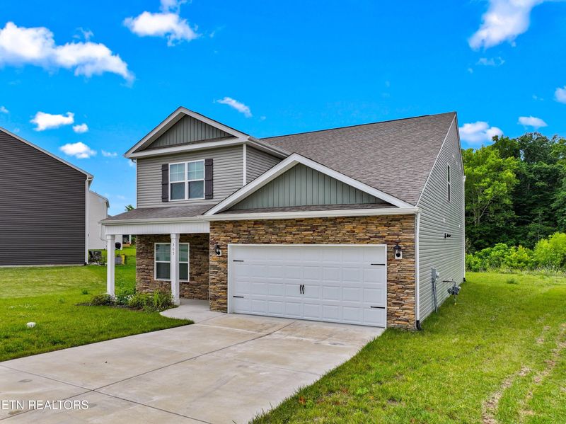 305 Eclipse Ln, Knoxville, TN 37924