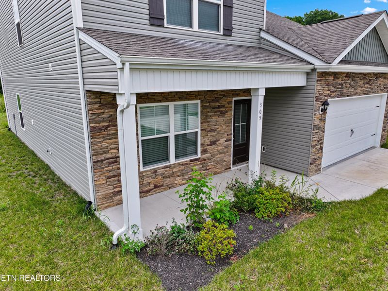 305 Eclipse Ln, Knoxville, TN 37924