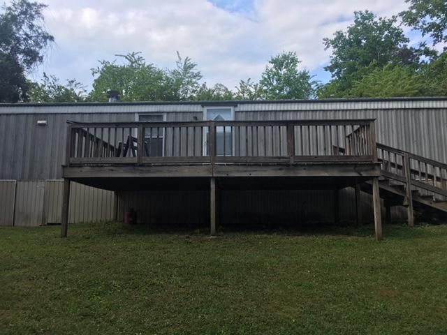 305 Hood Dr, Kingston, TN 37763