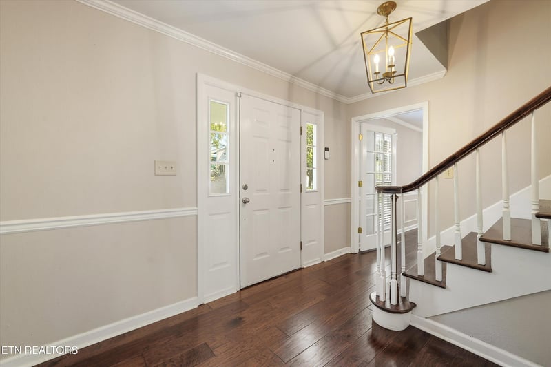 305 Sugarwood Dr, Knoxville, TN 37934
