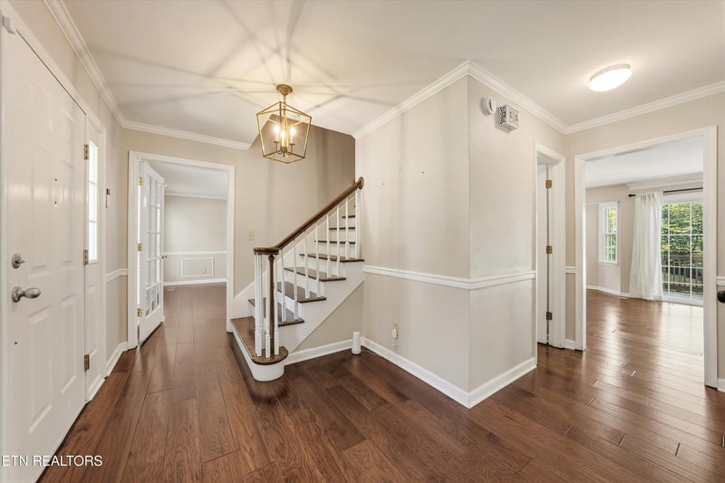 305 Sugarwood Dr, Knoxville, TN 37934