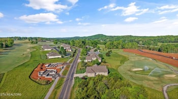 305 Waya Tr, Vonore, TN 37885
