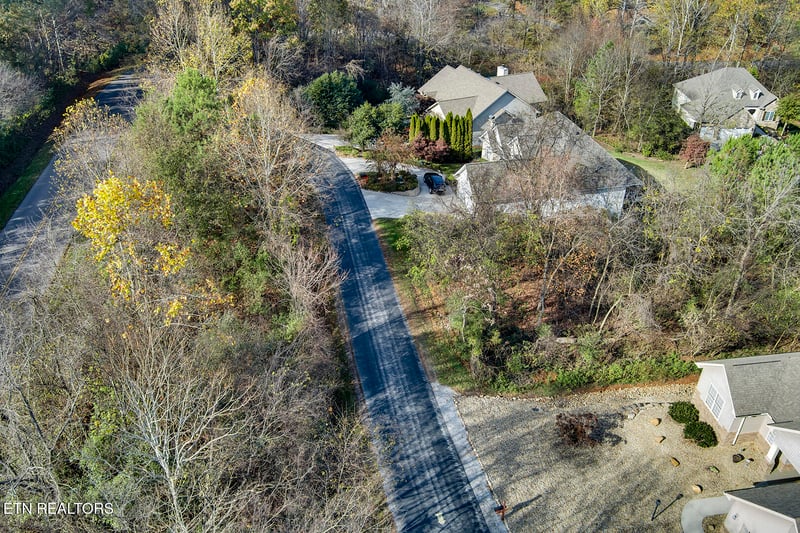 306 Awohili Ln, Loudon, TN 37774