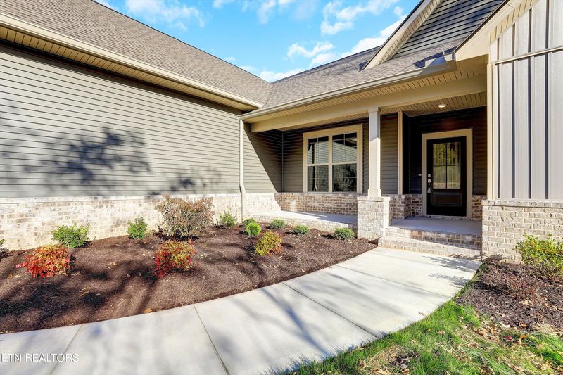 306 Cheeyo Ln, Loudon, TN 37774