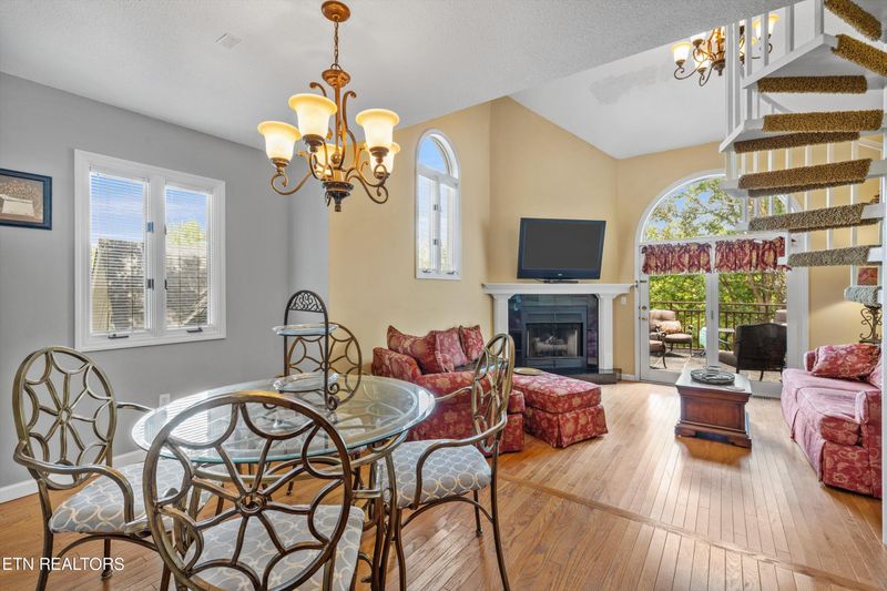 306 Greenwood Way #2, Pigeon Forge, TN 37863