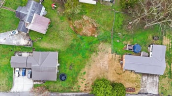 306 Shoopman Ln, Oliver Springs, TN 37840