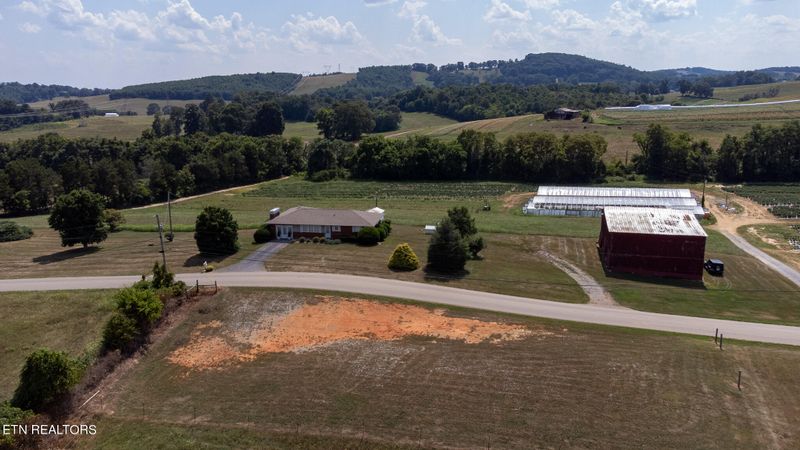 3060 Rocky Branch Rd, Rutledge, TN 37861