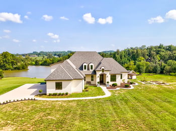 3062 Devault Rd, Louisville, TN 37777