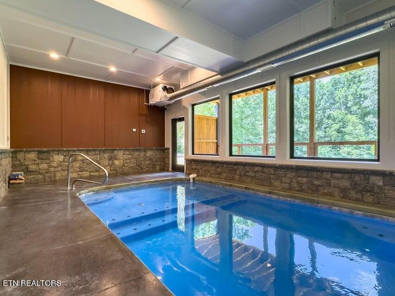 3066 Happy Hollow Rd, Sevierville, TN 37862