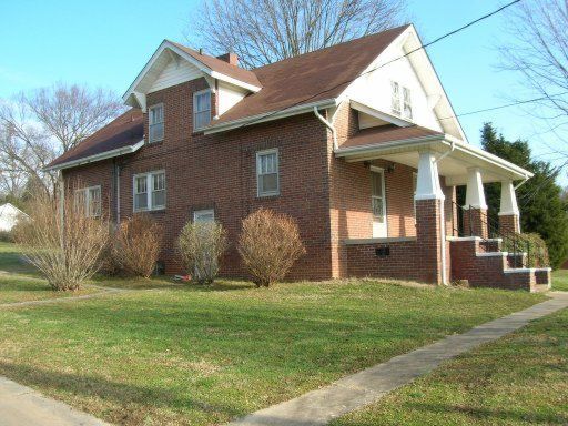 307 Burns Rd, Knoxville, TN 37914