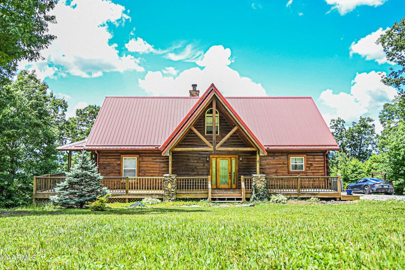 307 Chimney Rock Ln, Duff, TN 37729